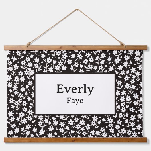Aangepaste Naam Wanddecoratie Zwart-witte bloemen Hangend Wandkleed (Voorkant)