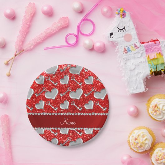 Aangepaste naam zilveren hartensleutels neonrood g papieren bordje (Feest)