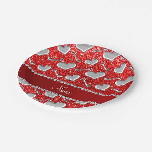 Aangepaste naam zilveren hartensleutels neonrood g papieren bordje (Gekanteld)