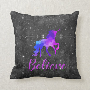 Aangepaste naam zwart/Paars Galaxy Unicorn Pillow Kussen