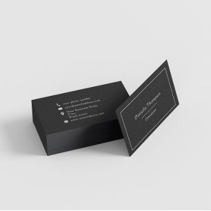 Aangepaste naam zwart-wit-minimalistische typograf visitekaartje