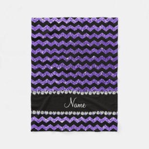 Aangepaste naam zwarte paarse glitterchevrons fleece deken