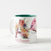 Aangepaste naamletter A Monogram | Floral Bird Des Tweekleurige Koffiemok (Voorkant links)