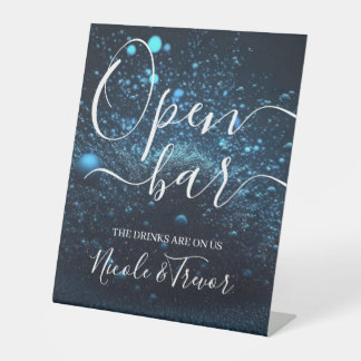 Aangepaste namen Blauwe Bokeh Stof Trouw Open Bar Reclamebord Met Voetstuk