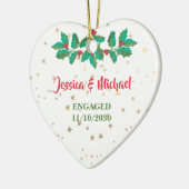 Aangepaste namen Engaged Red Green Holly Keramisch Ornament (Links)