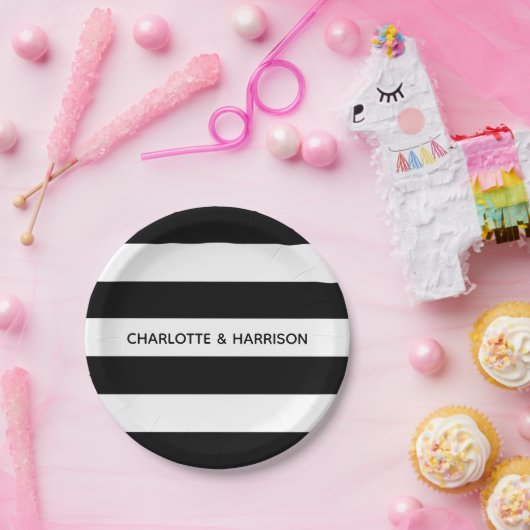 Aangepaste namen monogram zwarte en witte strepen papieren bordje (Feest)