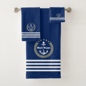 Aangepaste Navy badhanddoek Set met gepersonalisee Bad Handdoek (Insitu)
