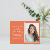 Aangepaste Oranje foto-Afstuderen Opslagdatum Aankondigingskaart (Staand voorkant)