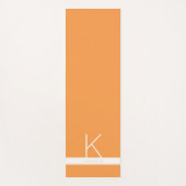 Aangepaste Oranje Stripe Monogram-naam Yogamat (Voorkant)