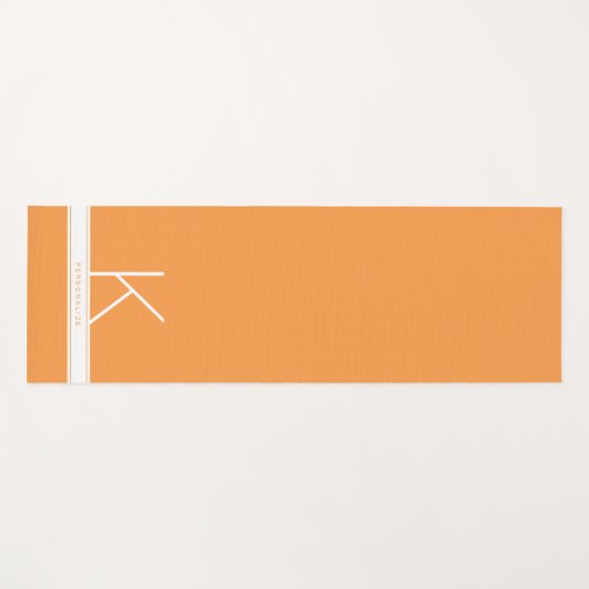 Aangepaste Oranje Stripe Monogram-naam Yogamat (Voorkant (horizontaal))