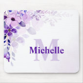 Aangepaste Paarse Bloemen met Naam en Monogram Muismat (Voorkant)