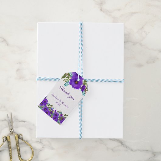 Aangepaste Paarse Floral Weddenschap Bedankt Cadeaulabel (Met Touw)