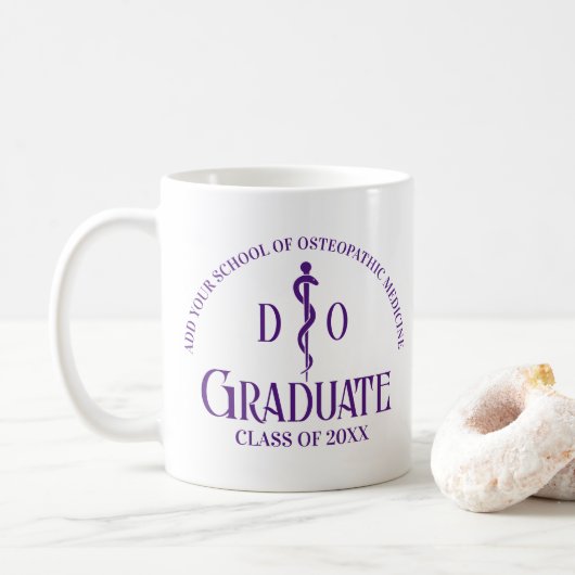 Aangepaste Paarse Osteopathische Medische School A Koffiemok (Met donut)