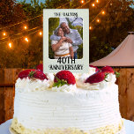 Aangepaste paren Foto 40e Jubileum Cake Topper<br><div class="desc">Deze makkelijke taart-top is de perfecte aanvulling op je trouwfeest! Wat heb je nog meer nodig dan een mooie foto van het gelukkige koppel op een prachtige cake? Gebruik samen een oude foto van hun trouwdag of een actuele foto - hoe dan ook, dit is de perfecte aanvulling op de...</div>