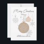 Aangepaste pastel ornamenten en roze sneeuwvlokken notitiekaartje<br><div class="desc">Aangepaste pastel ornamenten en roze en witte sneeuwvlokken kerstkaart voor haar.</div>