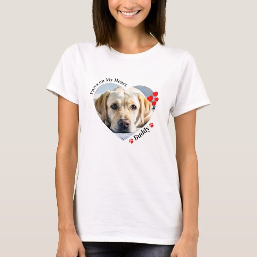Aangepaste Paws op mijn hart Hondenliefhebber Pet  T-shirt (Voorkant)
