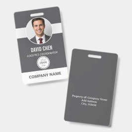 Aangepaste personeelskaart met foto en logo badge
