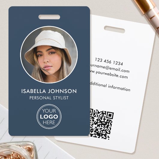 Aangepaste personeelskaart met moderne ronde foto badge