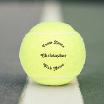 Aangepaste persoonlijke spelersclub voor team van  tennisballen<br><div class="desc">Creëer uw eigen aangepaste, gepersonaliseerde, elegante stijlvolle typografie / script, tekst / naam, 3 x regelgeving grootte tennisballen. Voer eenvoudig de speler / team / club / school / college / evenement / toernooi naam / jouw tekst / groeten / datum in, om aan te passen. Maakt een geweldig cadeau...</div>