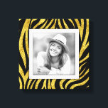 Aangepaste Photo Gold-Zebra Canvas Afdruk<br><div class="desc">Gemaakt om dimensionaal te kijken,  een zwart-goudzebraafdrukpatroon creëer een prachtig lijst voor je favoriete foto op dit omwikkelde canvas. **TIP: Als het gebruiken van vierkant plaque,  zou u uw foto aan een vierkant kunnen moeten bebouwen VOORDAT het voor beste resultaten uploadt.</div>