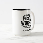 Aangepaste postarbeider in ruste tweekleurige koffiemok (Voorkant rechts)