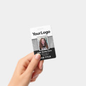 Aangepaste professionele bedrijfsfoto met naam van badge (Handheld)