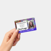 Aangepaste professionele bedrijfsfoto met naam van badge (Handheld)