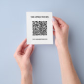 Aangepaste QR-code info naam website folder promot (Hand)