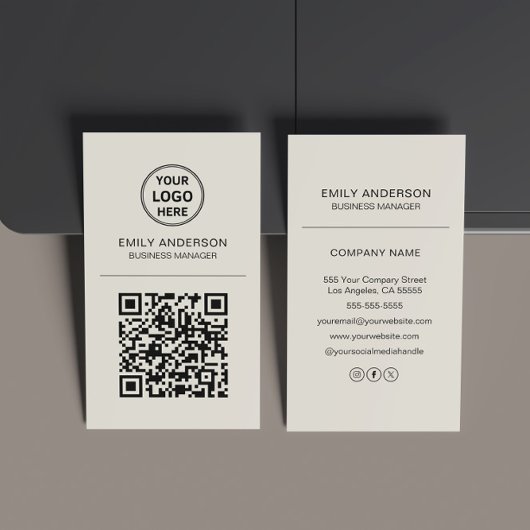 Aangepaste QR-code Logo Minimal Beige Visitekaartje