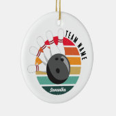 Aangepaste Retro Bowling Pins Team & Speler Naam Keramisch Ornament (Rechts)