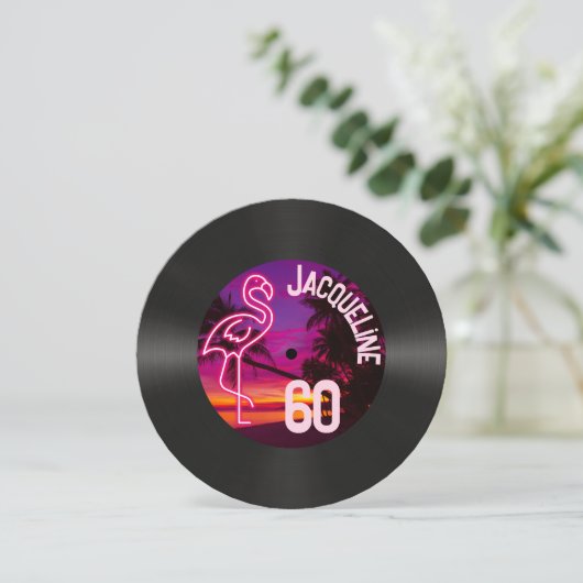 Aangepaste Retro Record Neon Flamingo 60e verjaard Kaart (Staand voorkant)