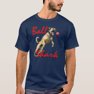 Aangepaste Rev Malinois Ball Shark T-shirt