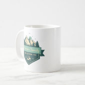Aangepaste Robuuste familienaam Camping Trip Koffiemok (Voorkant links)