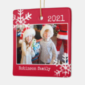 Aangepaste rode foto-rand witte sneeuwvlokken fees keramisch ornament (Links)