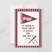 Aangepaste rode pinstripe honkbal verjaardag uitno kaart (Voorkant)