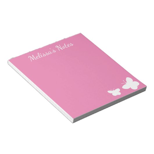 Aangepaste roze en witte schattige vlinders notitieblok (Schuin)