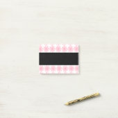 Aangepaste roze en zwarte Floral Post-it® Notes (Op bureau)