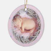 Aangepaste Roze Keepsake Foto Baby's Eerste Kerstm Keramisch Ornament (Links)