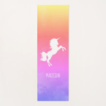 Aangepaste roze regenboogwolken Unicorn