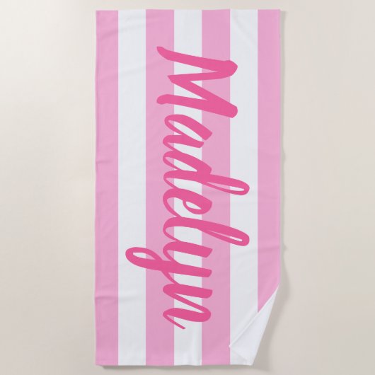Aangepaste roze Striped Script-naam Strandlaken (Voorkant)