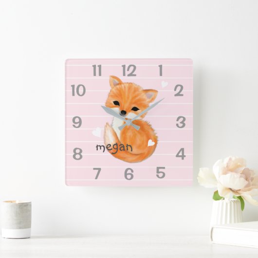 Aangepaste roze wandklok in de zurenbuis (Huis)