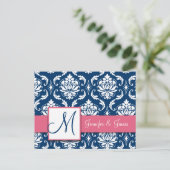 Aangepaste RSVP Roze Navy Damask Wedding Briefkaar Uitnodiging Briefkaart (Staand voorkant)