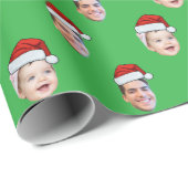 Aangepaste Santa Hat Face Christmas Gift 2 Foto Gr Cadeaupapier (Rol Hoek)