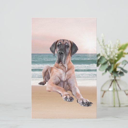 Aangepaste Schattigee Grote Deen Hond Zittend op h Briefpapier (Staand voorkant)