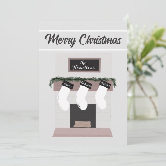 Aangepaste Schouw Mantel Familie Kous Feestdagenkaart (Staand voorkant)