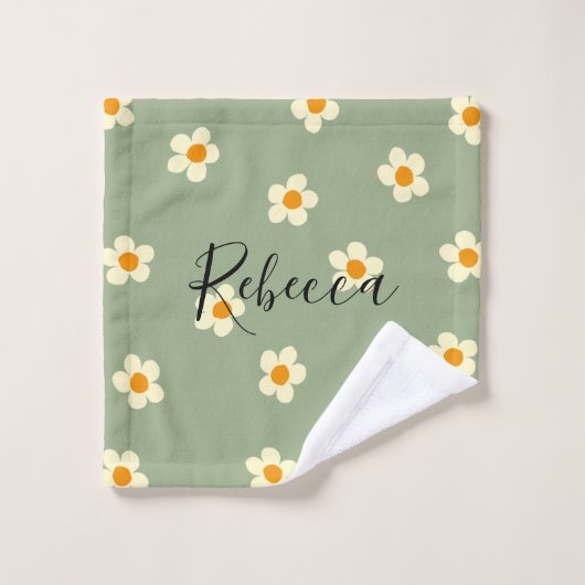 Aangepaste scriptnaam Cute Daisies Pattern Groen Bad Handdoek (Wasdoekje)