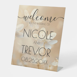 Aangepaste Sepia Witte Bloemen Welkom Trouwen Reclamebord Met Voetstuk