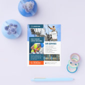 Aangepaste services voor elektrische aannemers flyer (Enkel)