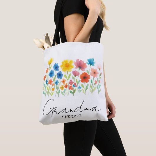 Aangepaste set. Jaar - Oma Wildflower Tote Bag (Dichtbij)