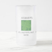 Aangepaste Sint Patrick's Day Party Mok Sjabloon (Center)